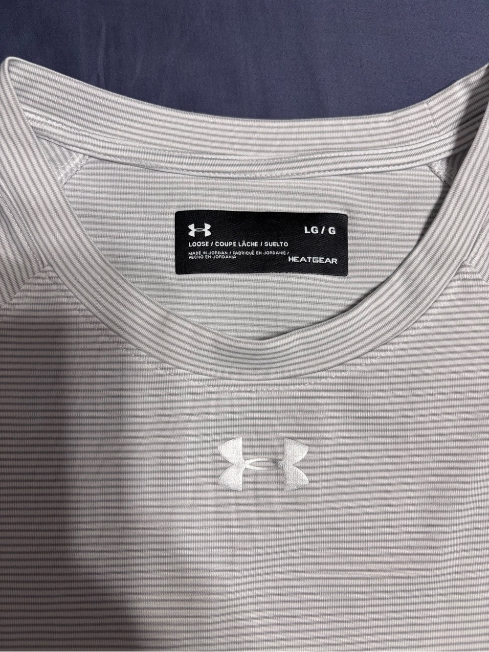 Under Armour ACC Women’s Short Sleeve Performance Tee in Light Gray and White